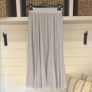 Wilfred Gray Midi Pleated A-Line Skirt